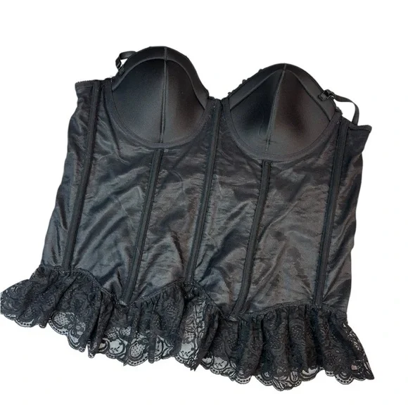 Dream Girl Plus Sized Bustier - Picture 8 of 12